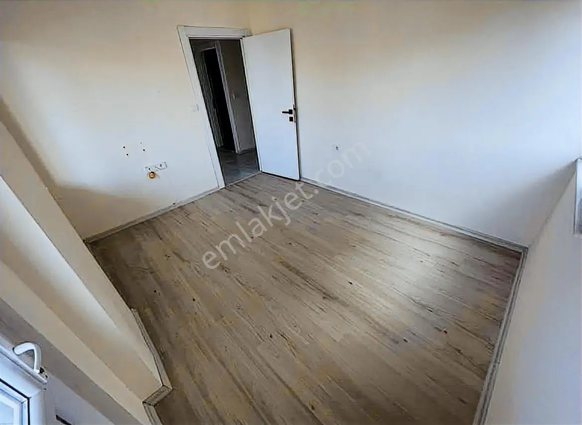 Varsak Esentepe Mahallesinde Giriş Kat 2+1 85m² Fırsat Daire - Görsel 4