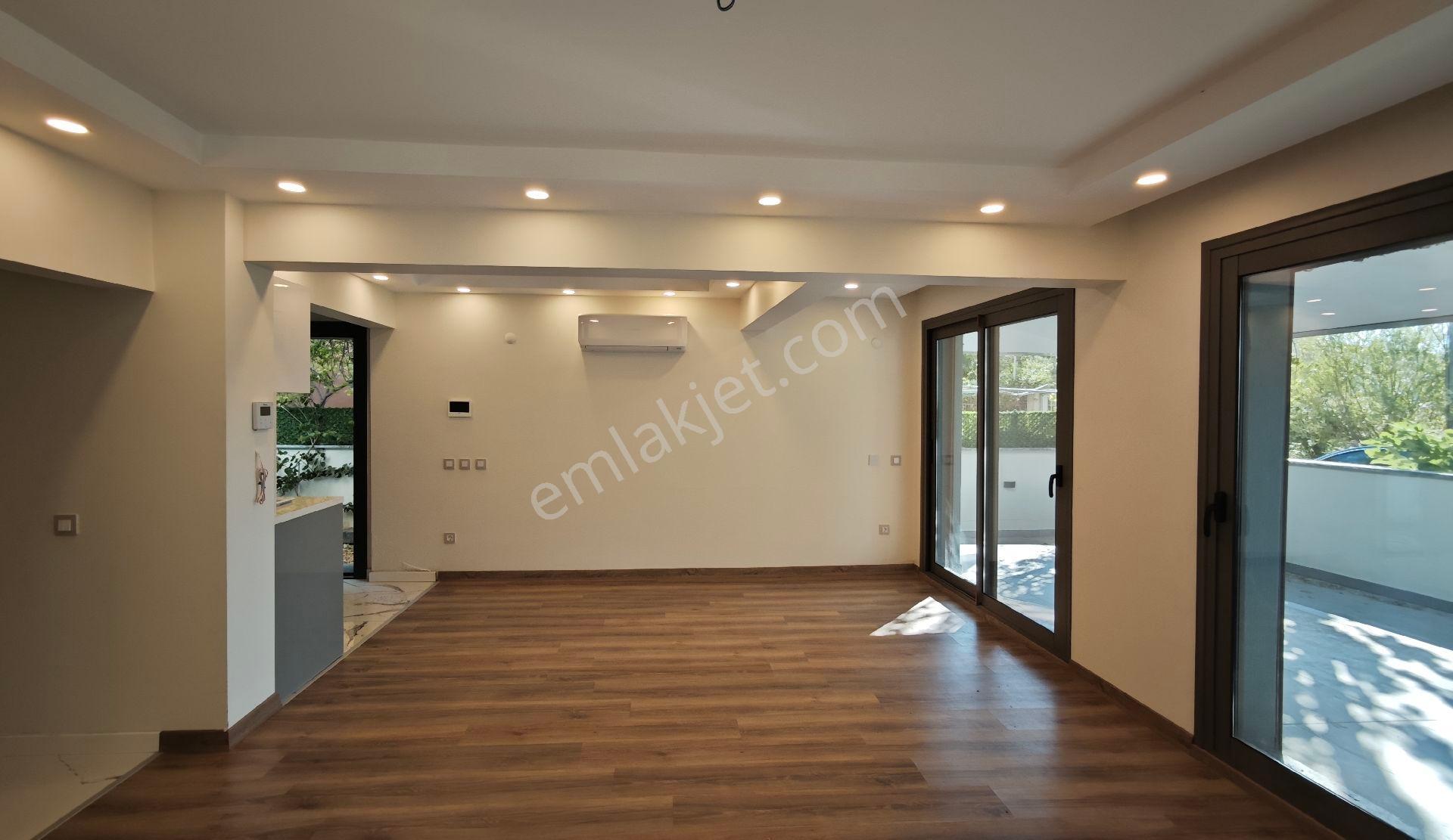 Urla İçmeler Mh Satılık 4+1 Tam Müstakil Akıllı Villa - Görsel 25