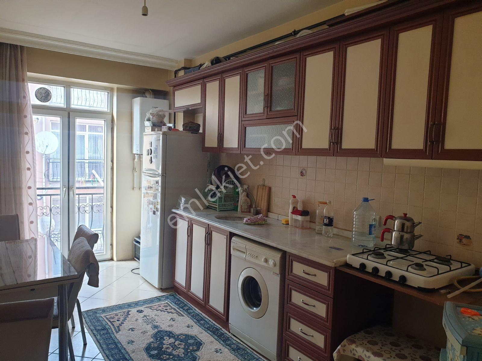 Yenibağlar Mh. Akıcı Sokak Eşyalı Kiralık 2+1 Fırsat Daire - Görsel 16