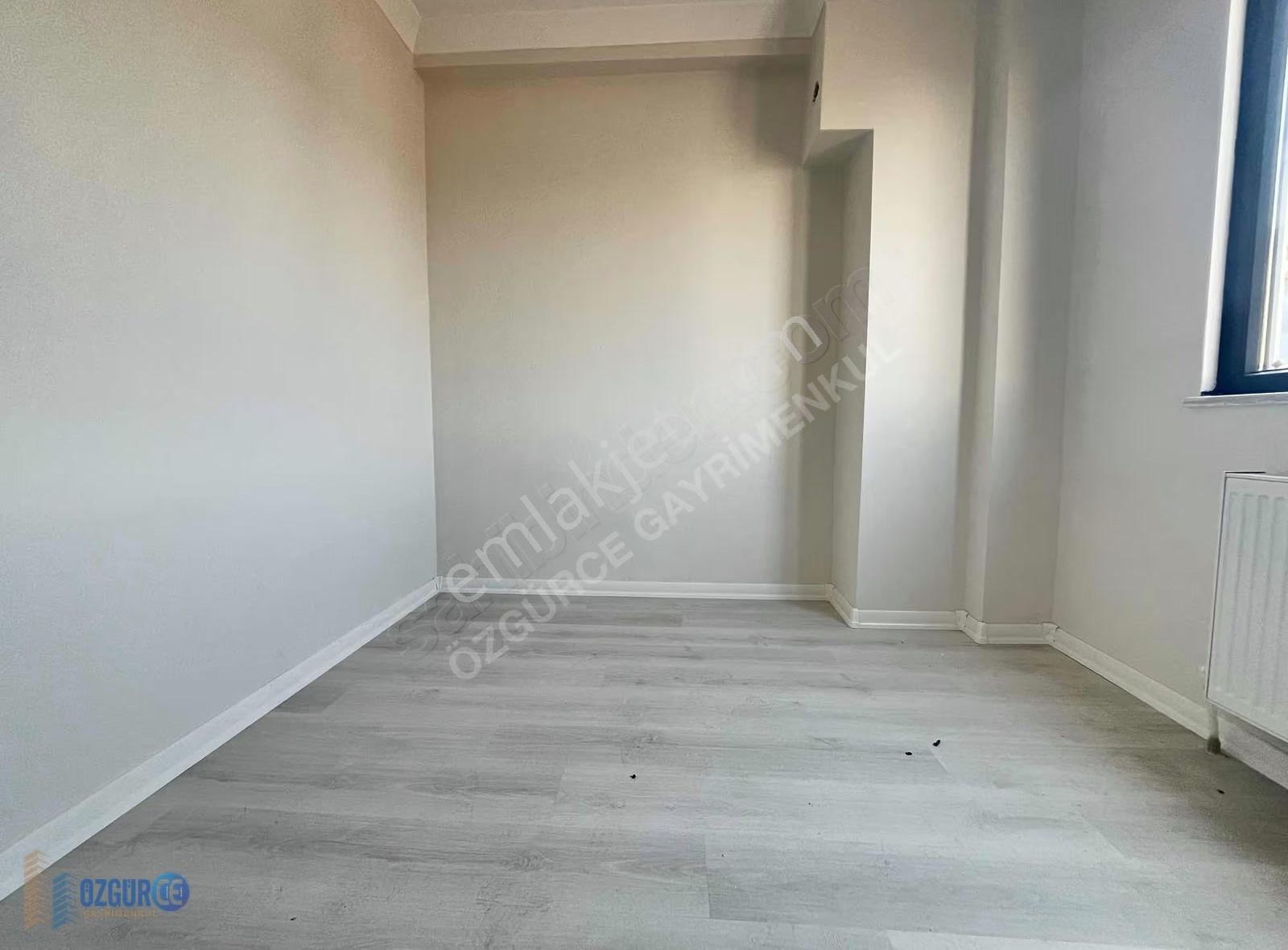 Özgürce Gyd'den Atatürk Caddesine Yürüme 2+1 Ara Kat Daire - Görsel 11