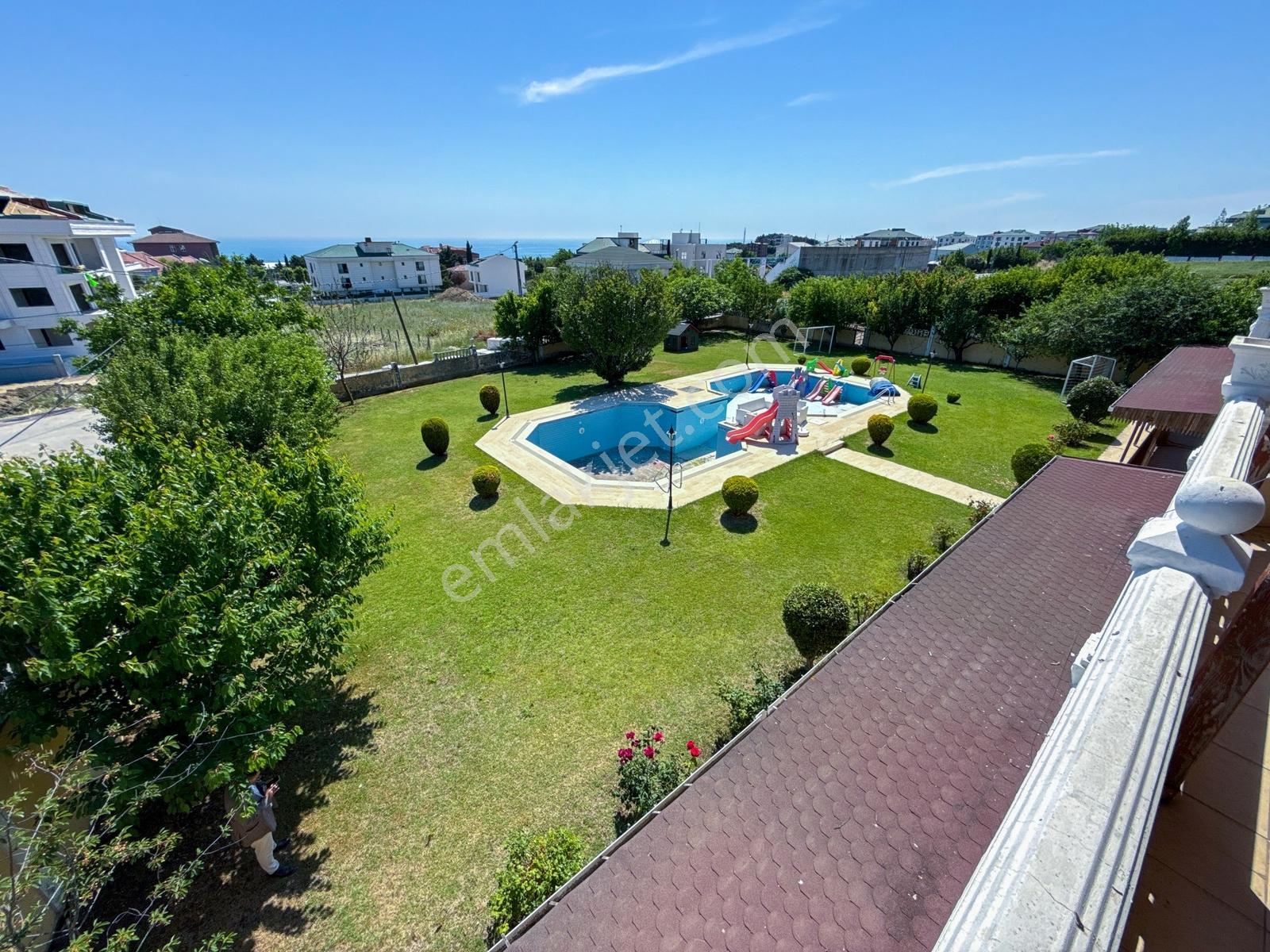 Büyükçekmece Celaliyede Eşyalı Krediye Uygun Satılık 5+2 Villa - Görsel 19