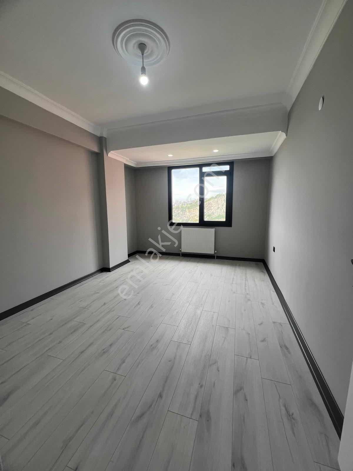 Altınşehir Mh. 5 + 1 Sıfır Lüks 190m2 Dubleks - Görsel 7
