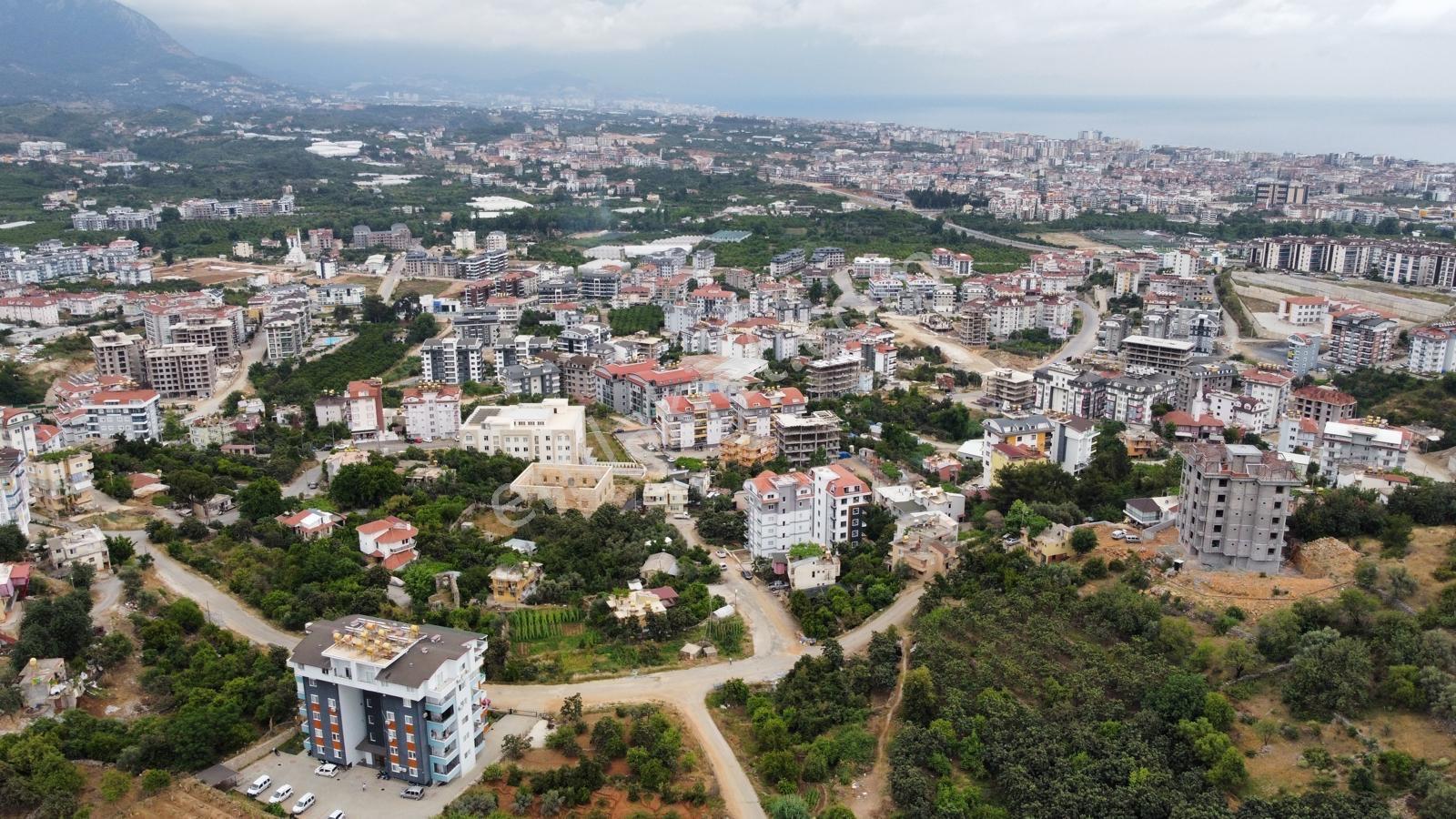 Konut İmarlı Arsa