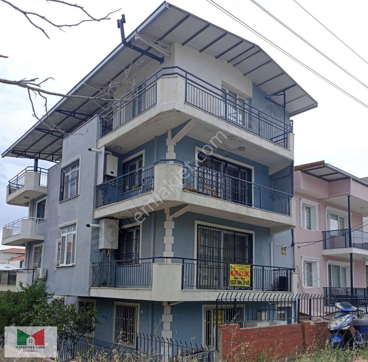Bornova Atatürk Mahallesi'nde Doğalgazlı Temiz 3+1 Bahçeli Daire