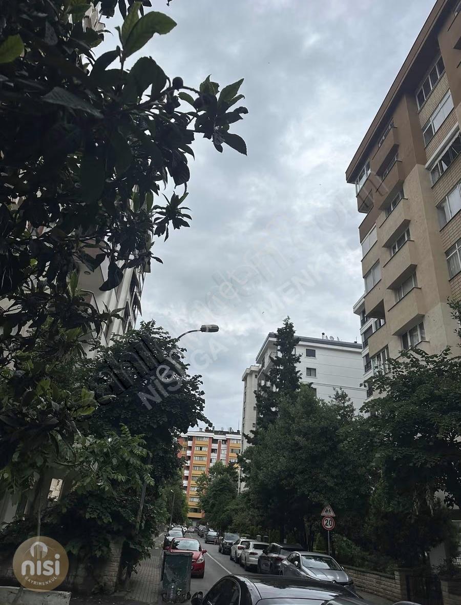 Kozyatağında Merkezi Konumda Kiralık 2+1 Daire - Görsel 17