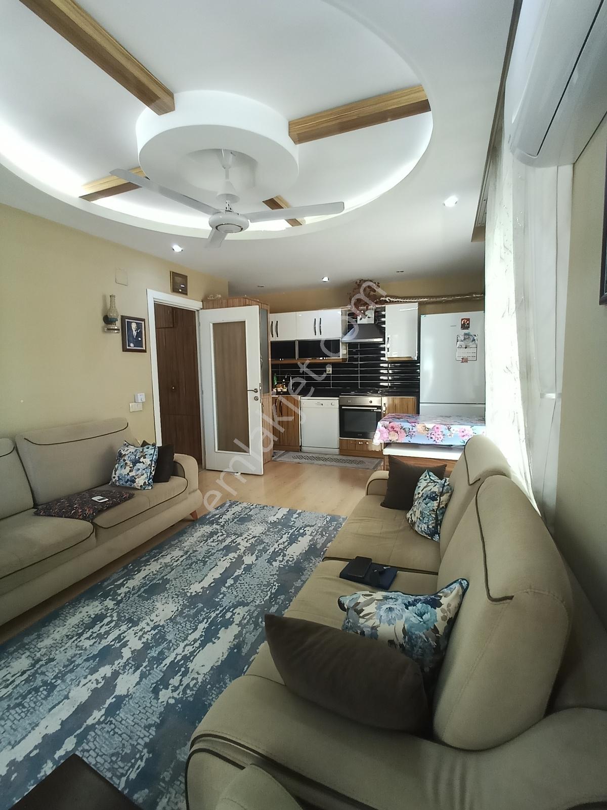 Huzurevleri Mah. 110m2 İskanlı, Hasarsız 3balkonlu 2+1 Daire