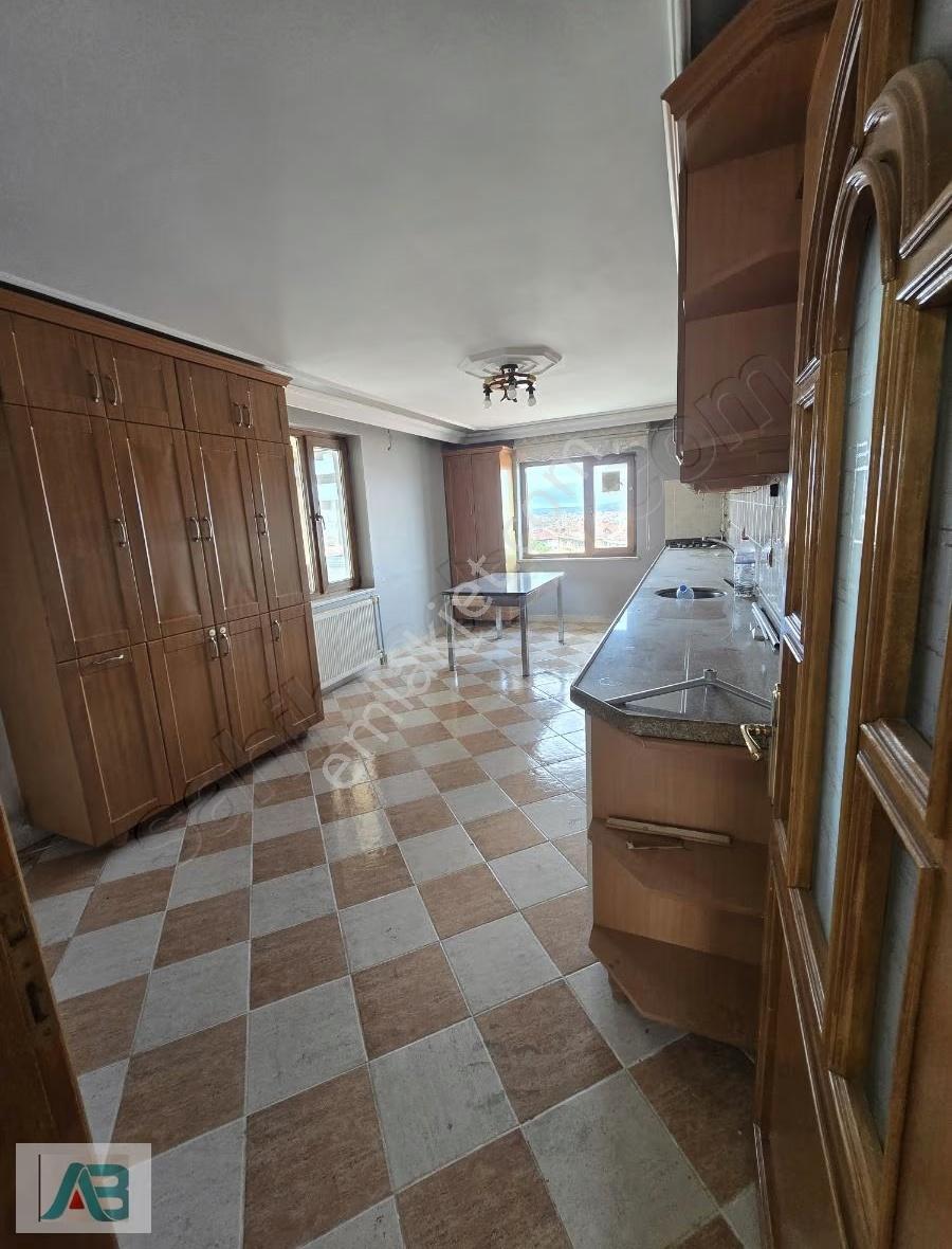 Üsküdar Çamlıca Ferah Mah Tek Kat 232m2 Daire - Görsel 25
