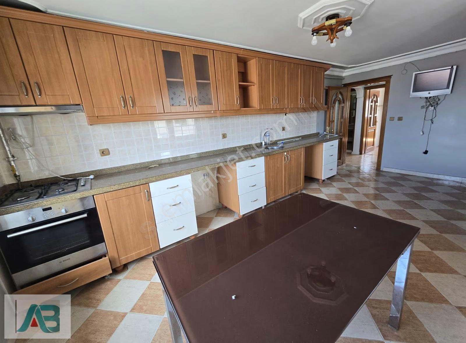 Üsküdar Çamlıca Ferah Mah Tek Kat 232m2 Daire - Görsel 24