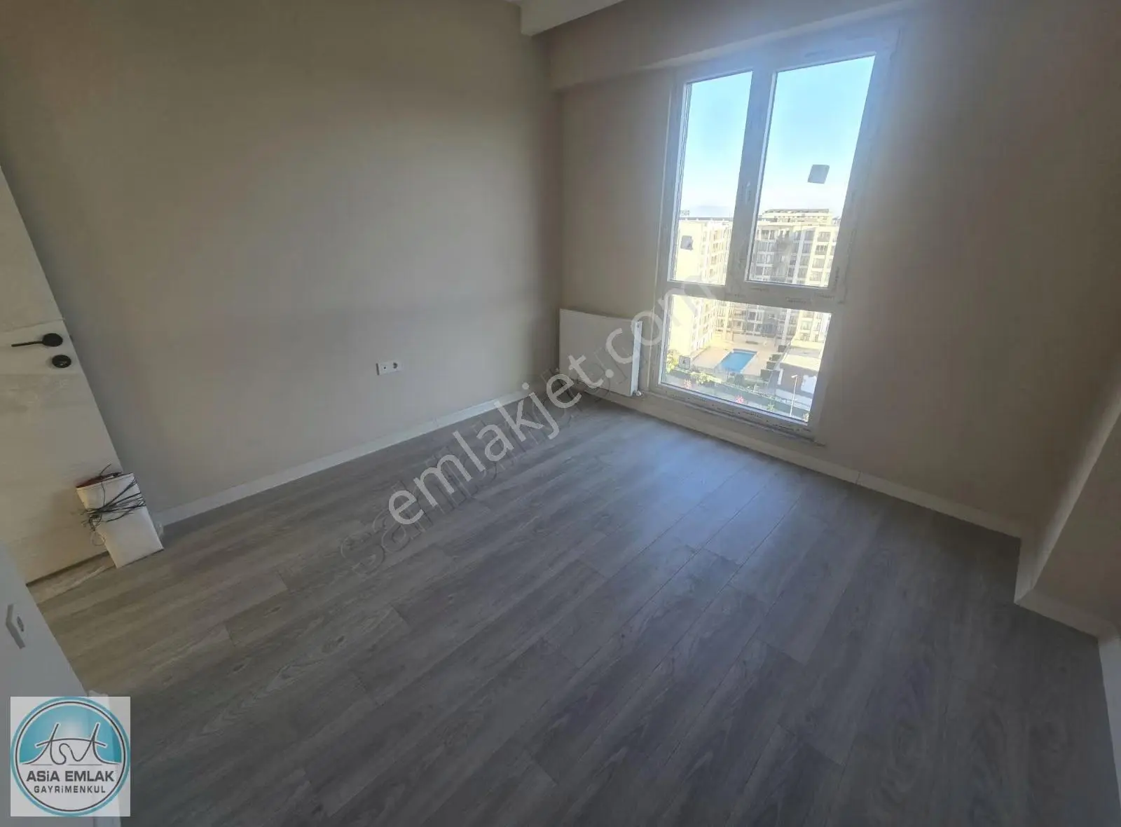 Asia'dan Gün Boyu Ferahlık Ve Huzur İçeren Kiralık 3+1 - Görsel 2