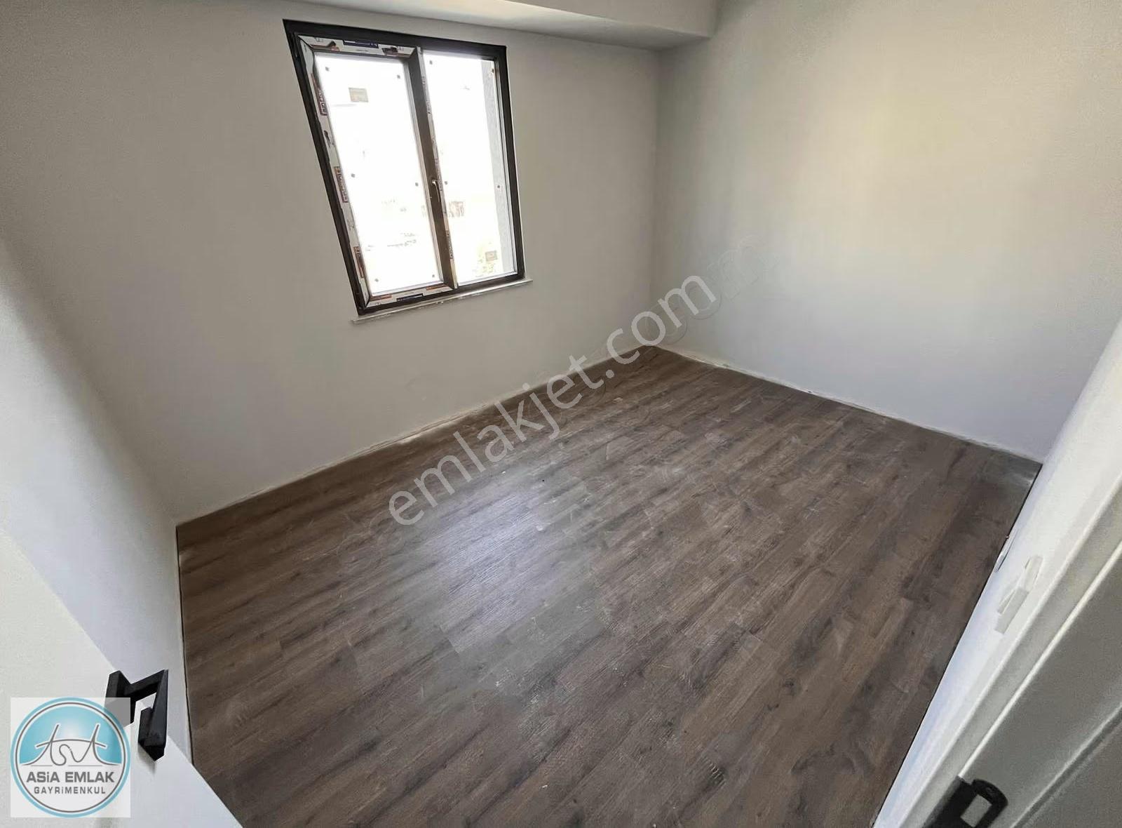 Asia Dan Çınardere Mah Cadde Üzeri Geniş Odalı Satılık 3+1 Daire - Görsel 18