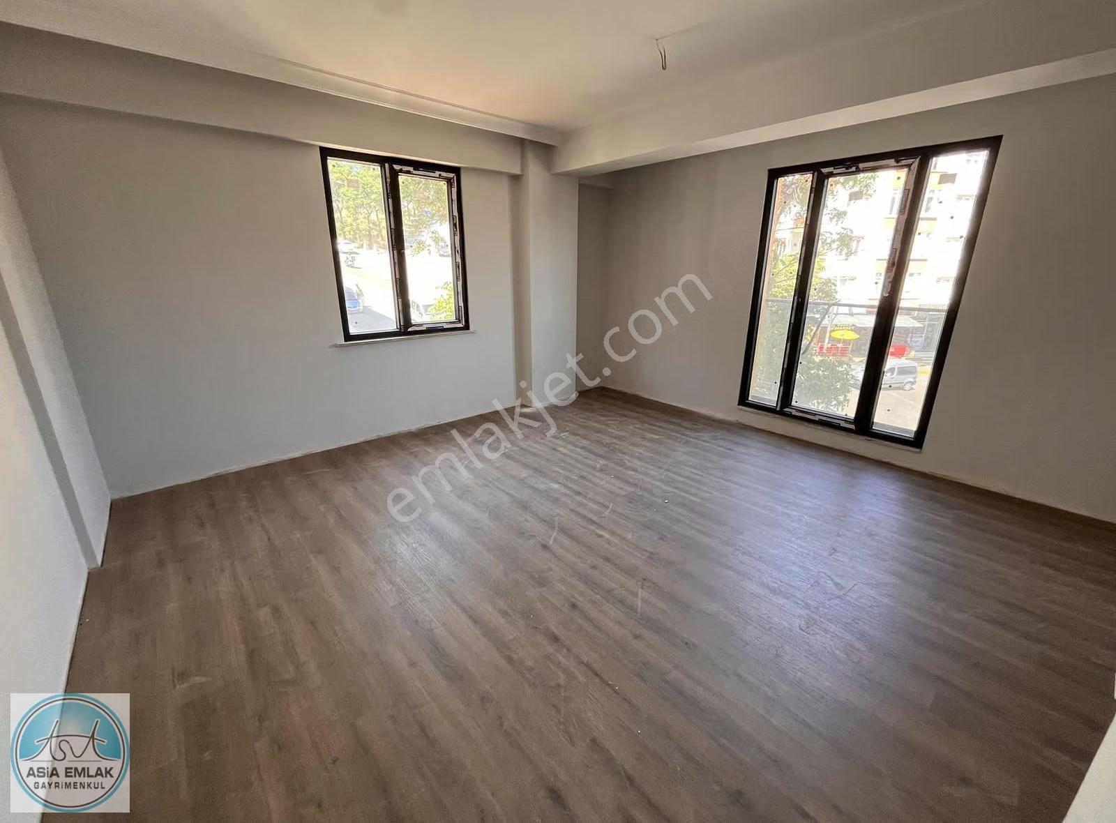 Asia Dan Çınardere Mah Cadde Üzeri Geniş Odalı Satılık 3+1 Daire - Görsel 26