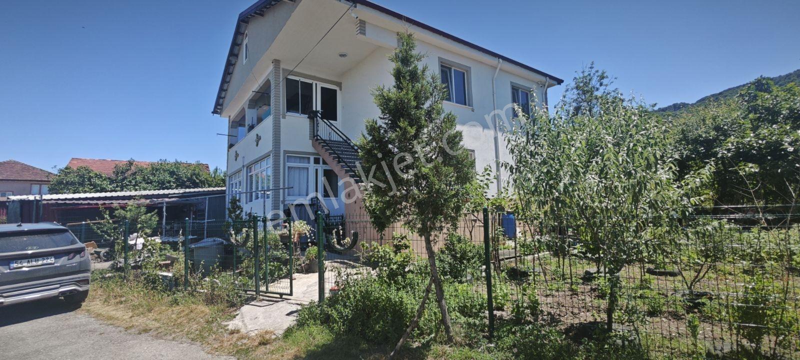 450 Metrekare Arsa İçinde İki Katlı İki Daireden Oluşan Müstakil - Görsel 14