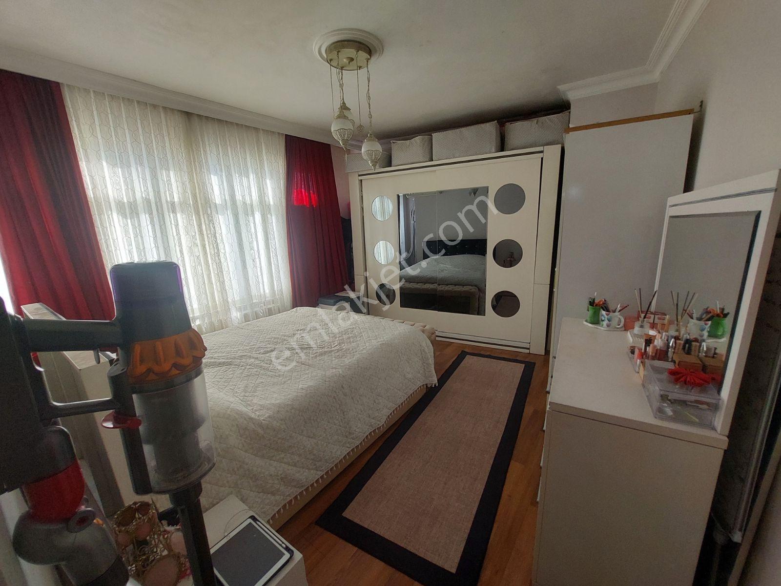 Valideatik Kiralık 3+1 Kombili Daire 4.kat - Görsel 6