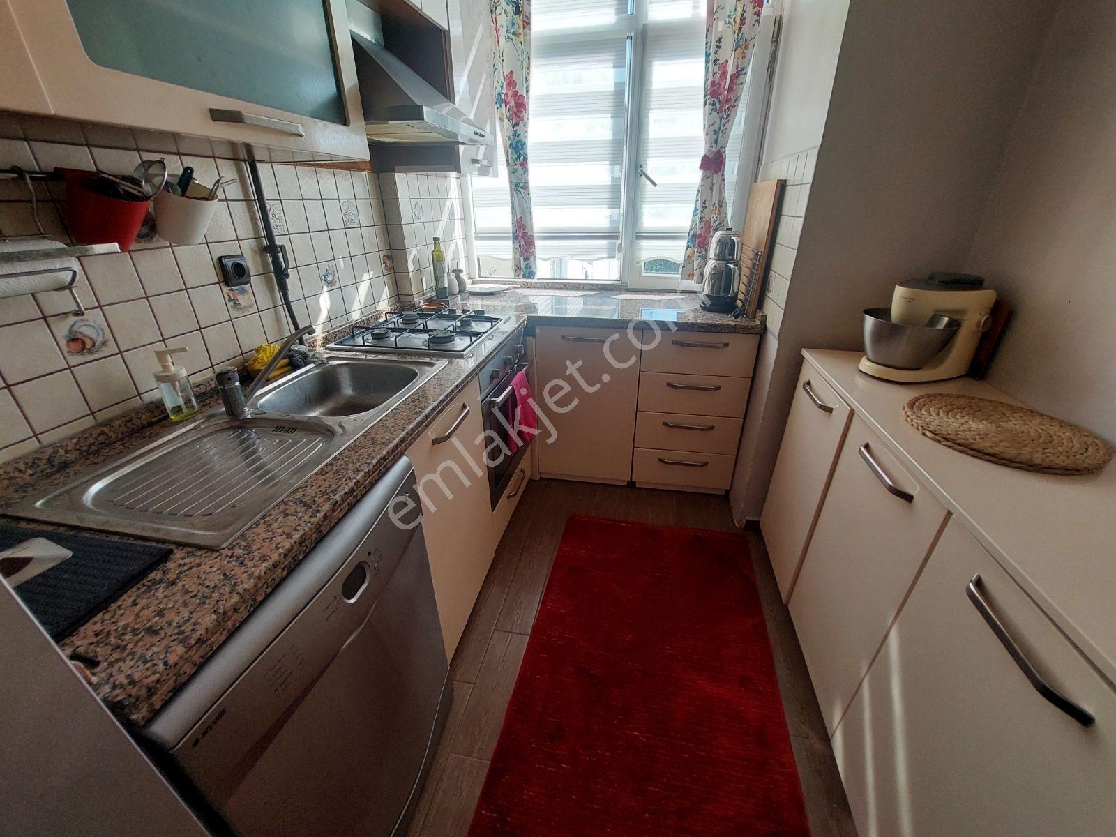 Valideatik Kiralık 3+1 Kombili Daire 4.kat - Görsel 21