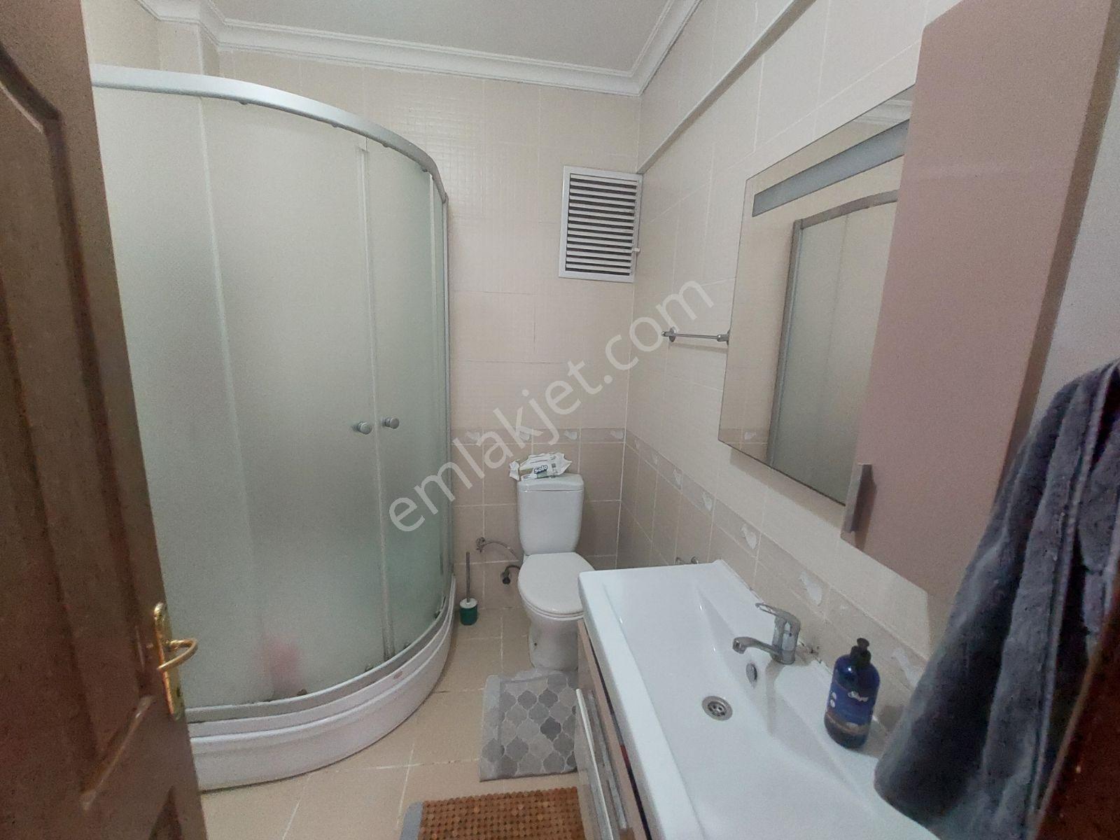 Valideatik Kiralık 3+1 Kombili Daire 4.kat - Görsel 8