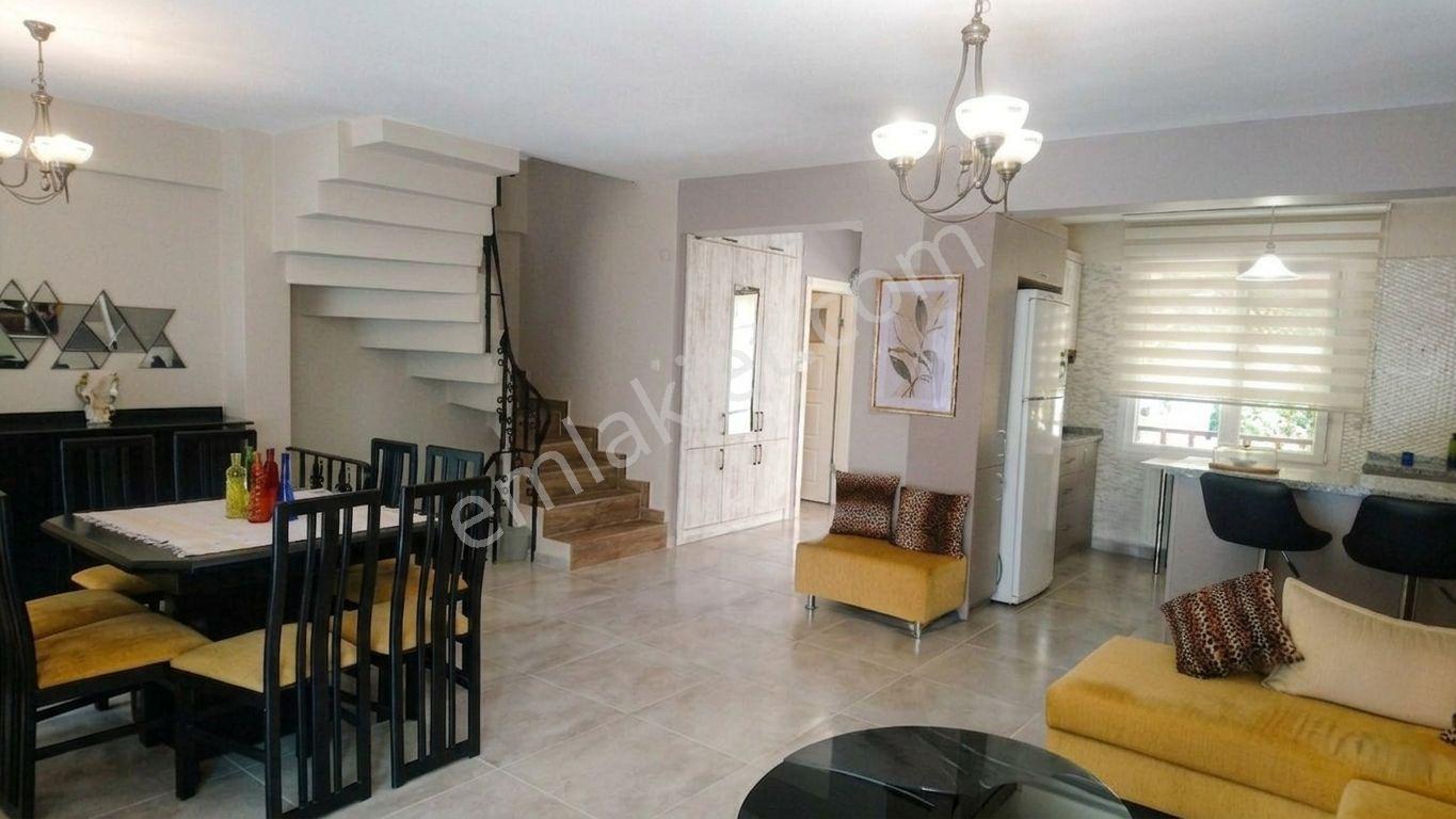Bayramoğlu'nun Kalbinde Satılık Müstakil, Havuzlu 4+2 Villa - Görsel 8