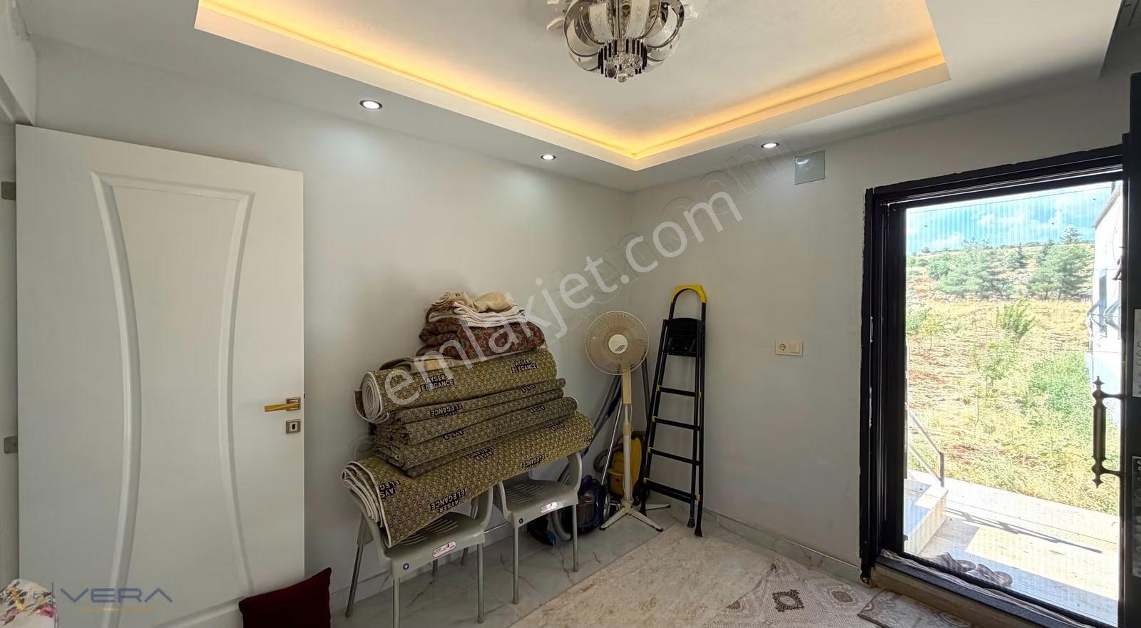 Sarıt Mahallesinde Asfalt Yol Üzerinde Satılık Bağ Evi 1.113 M² - Görsel 8