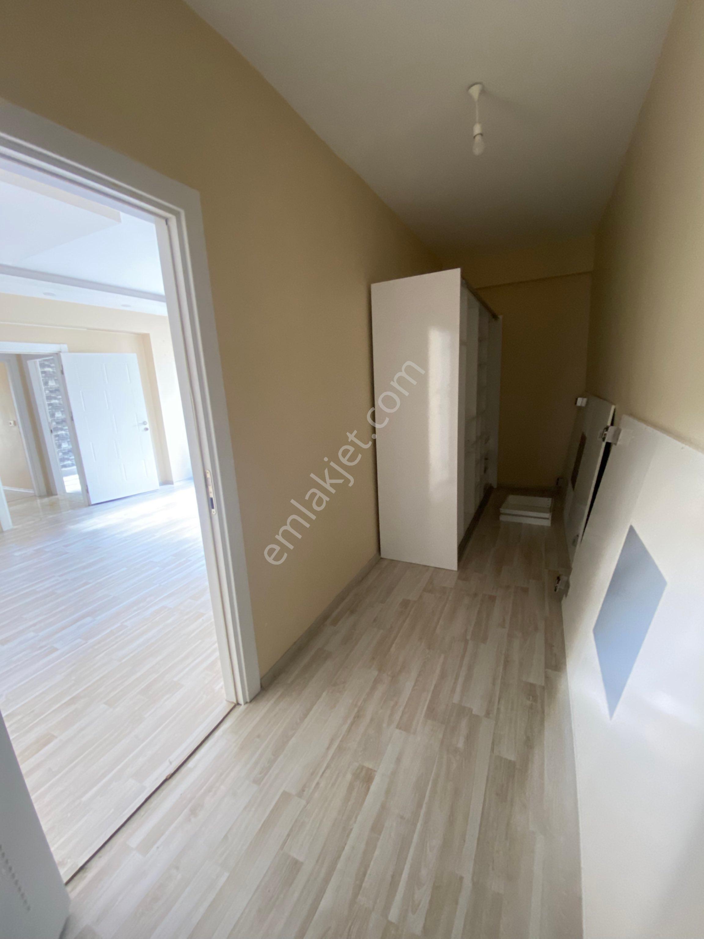 Karşıyakada Kiralık Aşiret Paket 5+1 Daire - Görsel 26