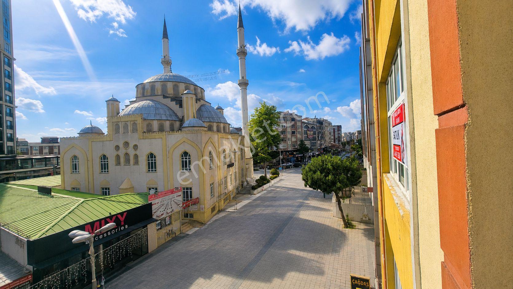 !!! Araç Trafiğine Kapalı Dörtyol Meydanı'nda 3+1 Fırsat Daire - Görsel 19