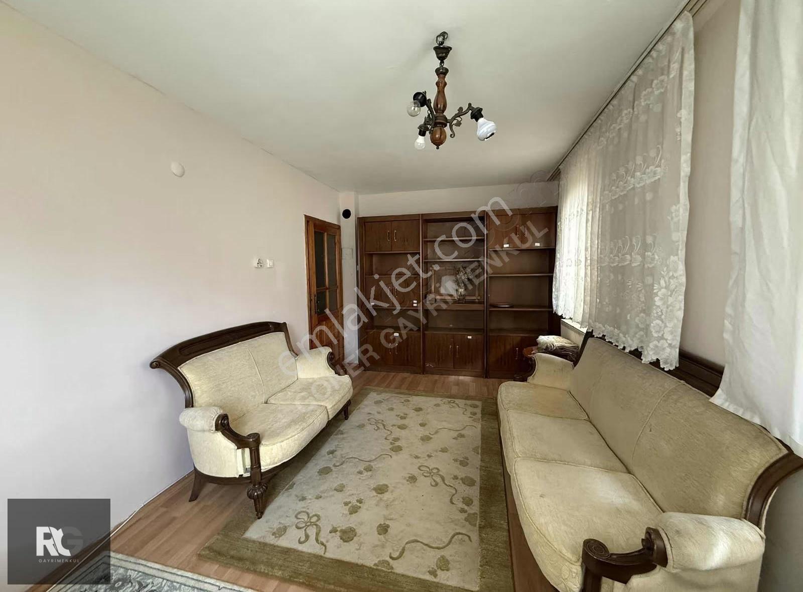 Bahçelievler Mah.3+1 Bahçe Katı Satılık Eşyalı Daire - Görsel 7