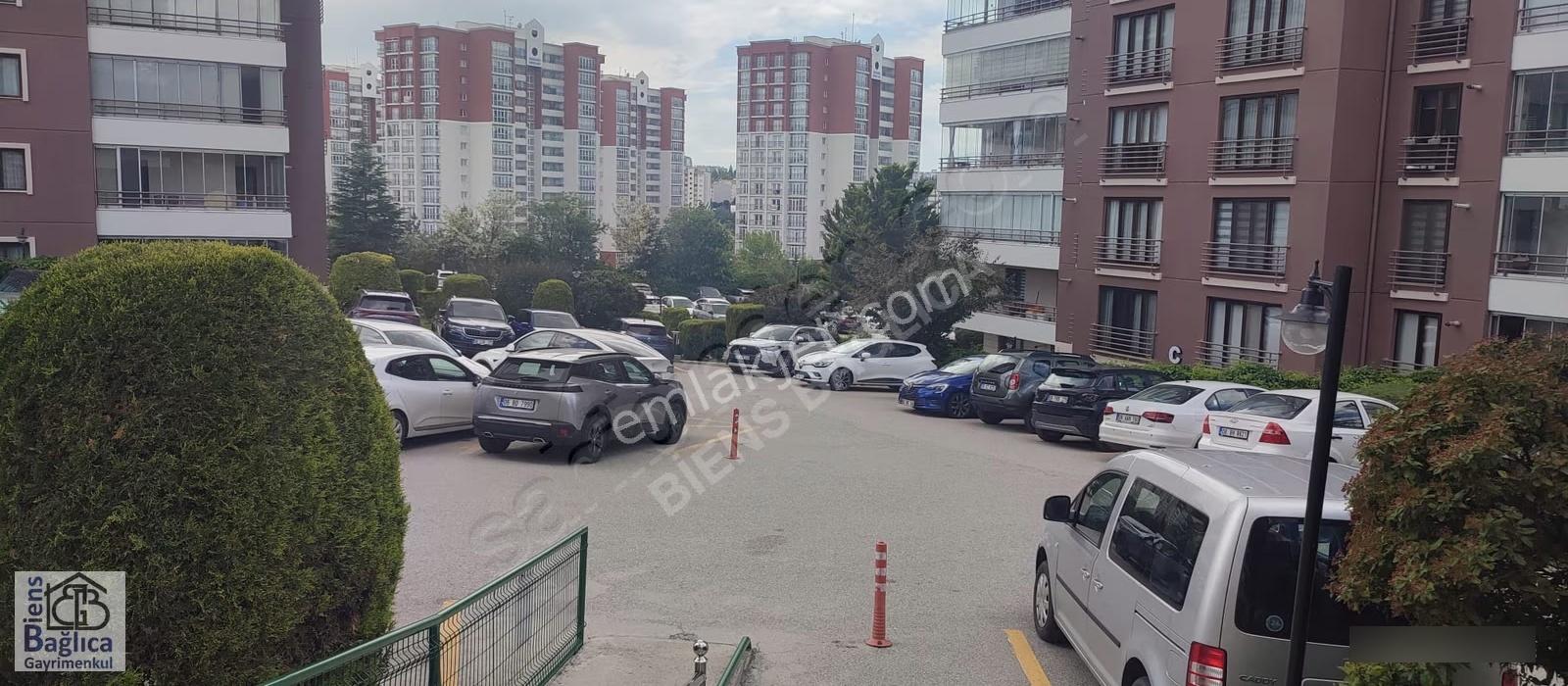 Göldekent Sitesi'nde Satılık 3.5+1 Daire, 140m², - Görsel 25