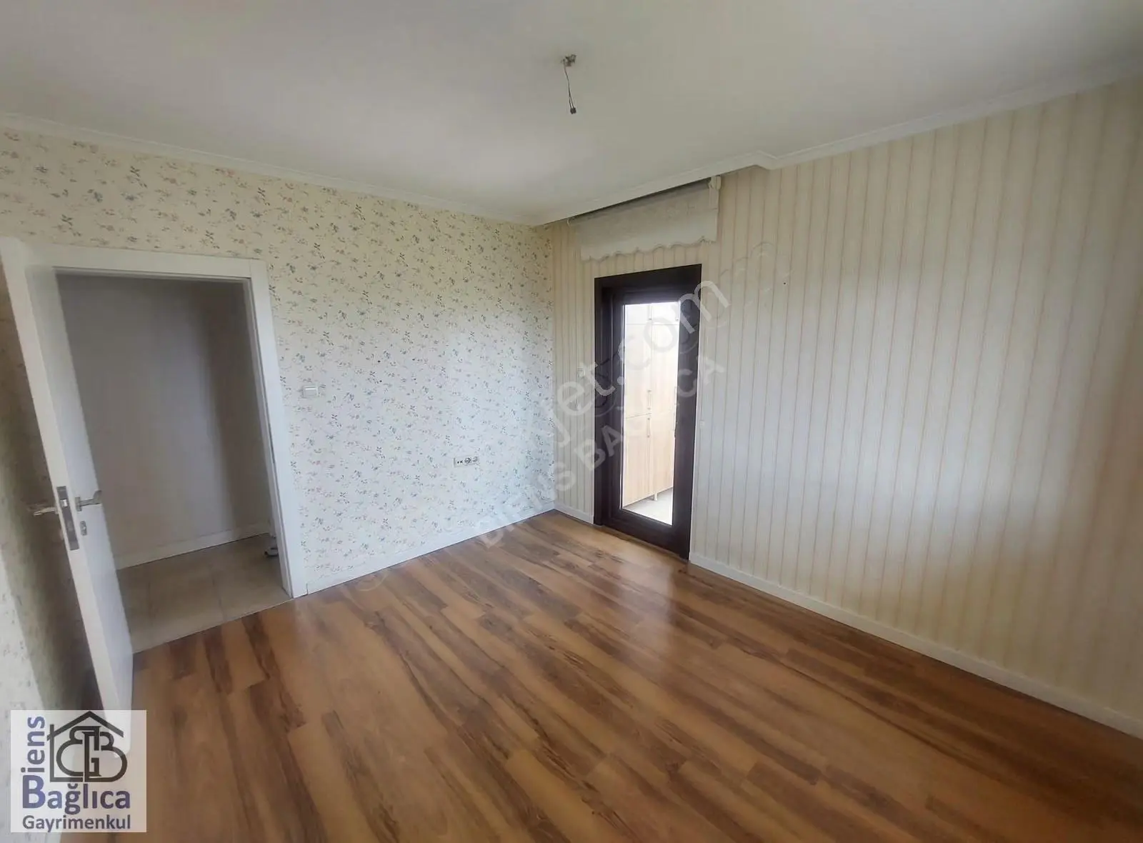 Göldekent Sitesi'nde Satılık 3.5+1 Daire, 140m², - Görsel 5