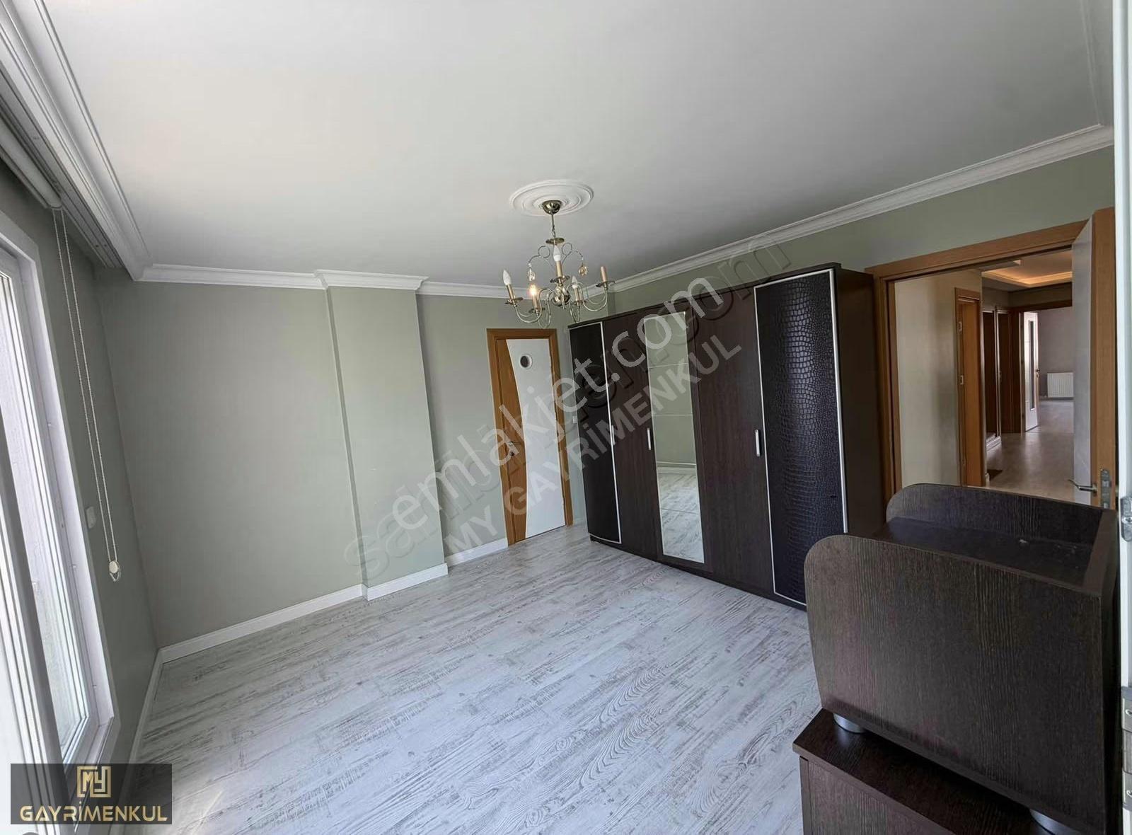 Bornova Atatürk'te 3+1, 165m² Lüks Ara Kat Asansörlü Daire - Görsel 22