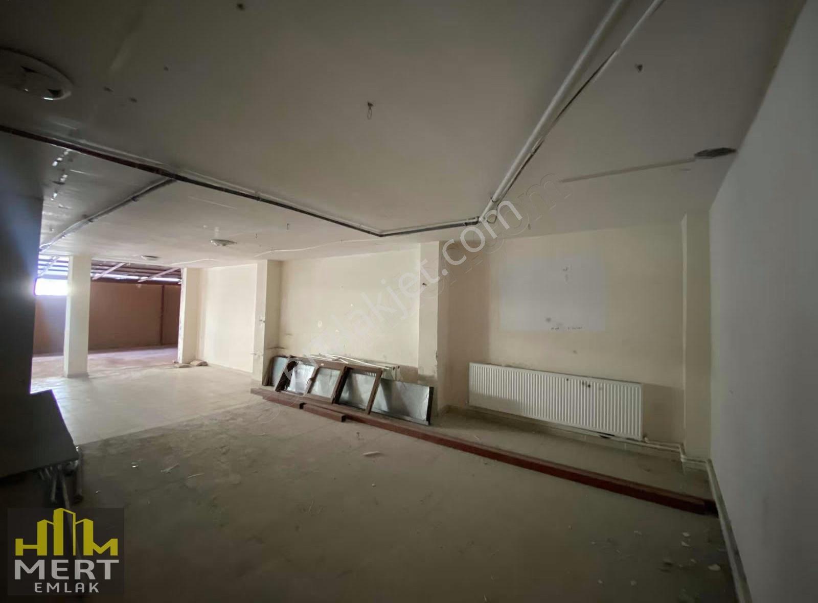 Hm Mert Emlak'tan Cadde Üzerinde Kiralık İş Yeri - Görsel 6