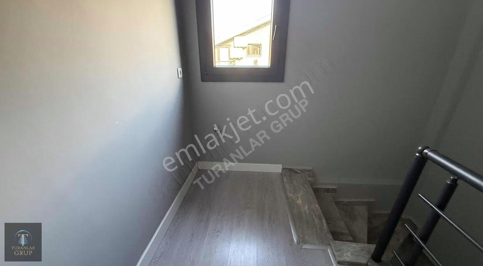 Karagedik'te Havuzlu, 3+1 Dubleks Kiralık Daire - Görsel 16