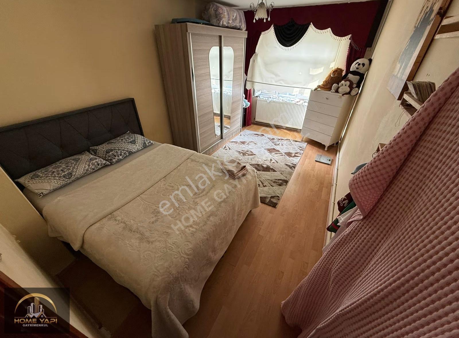 Home'dan Cebeci Mah'de Satılık 100m² 2+1 Ara Kat Hisseli Daire.! - Görsel 2