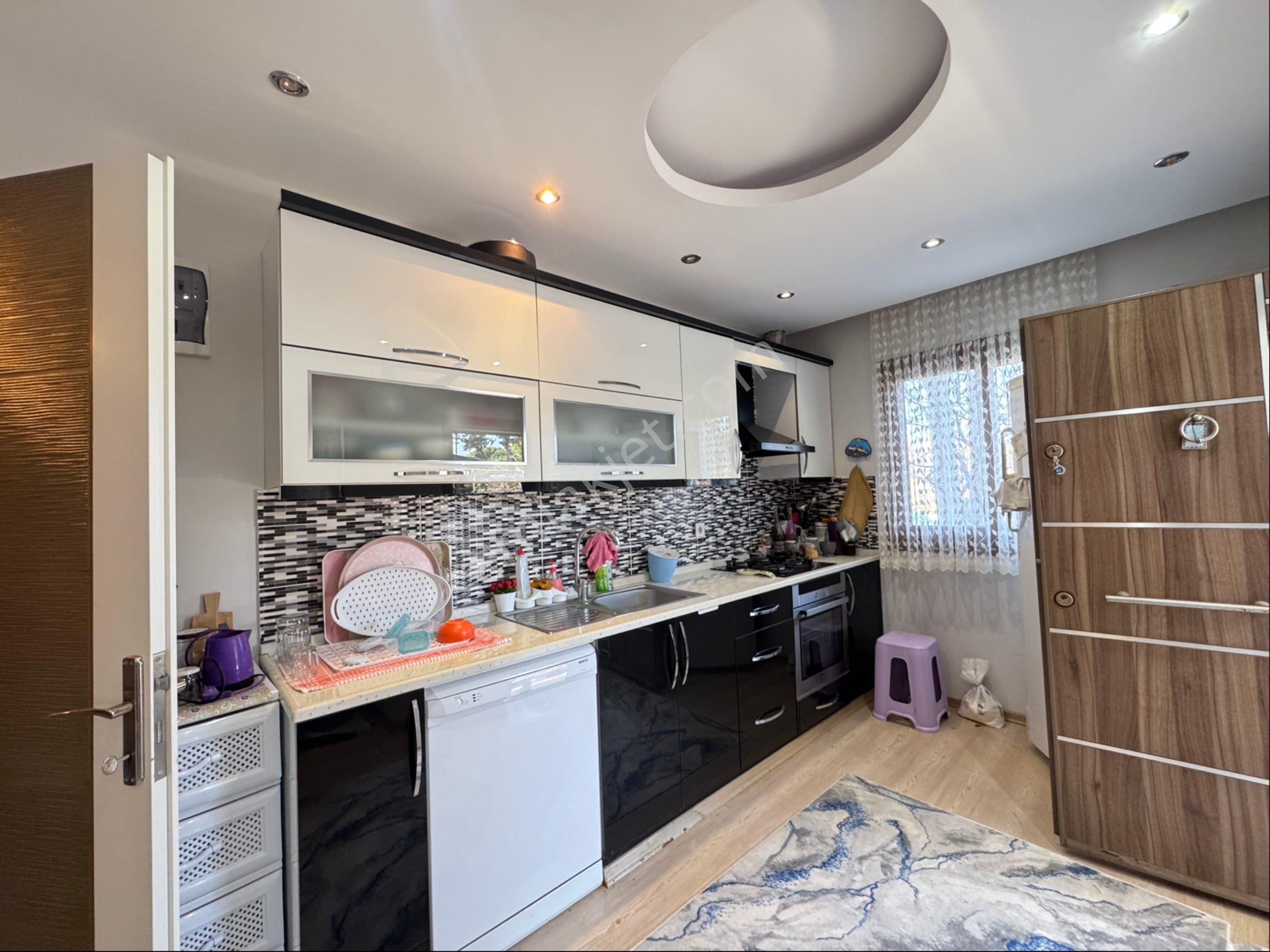 Seferihisar Doğanbey De Satılık 2+1 Villa Denize 700 Metre - Görsel 14