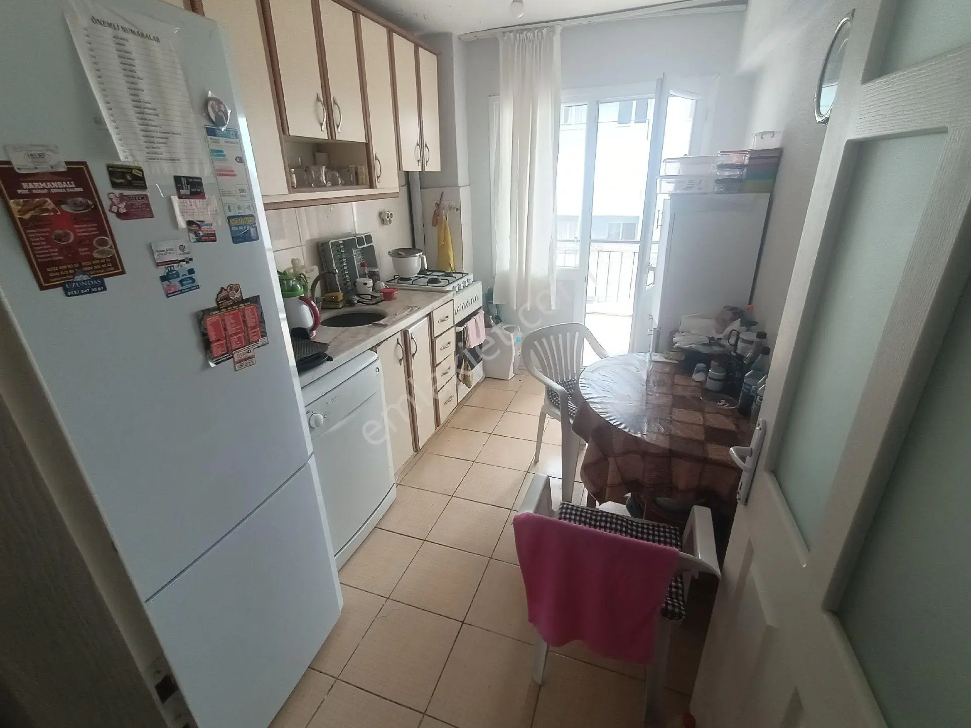Harmandalı'da Satılık 3+1 Köşe Daire, Site İçinde, Çift Balkonlu - Görsel 4