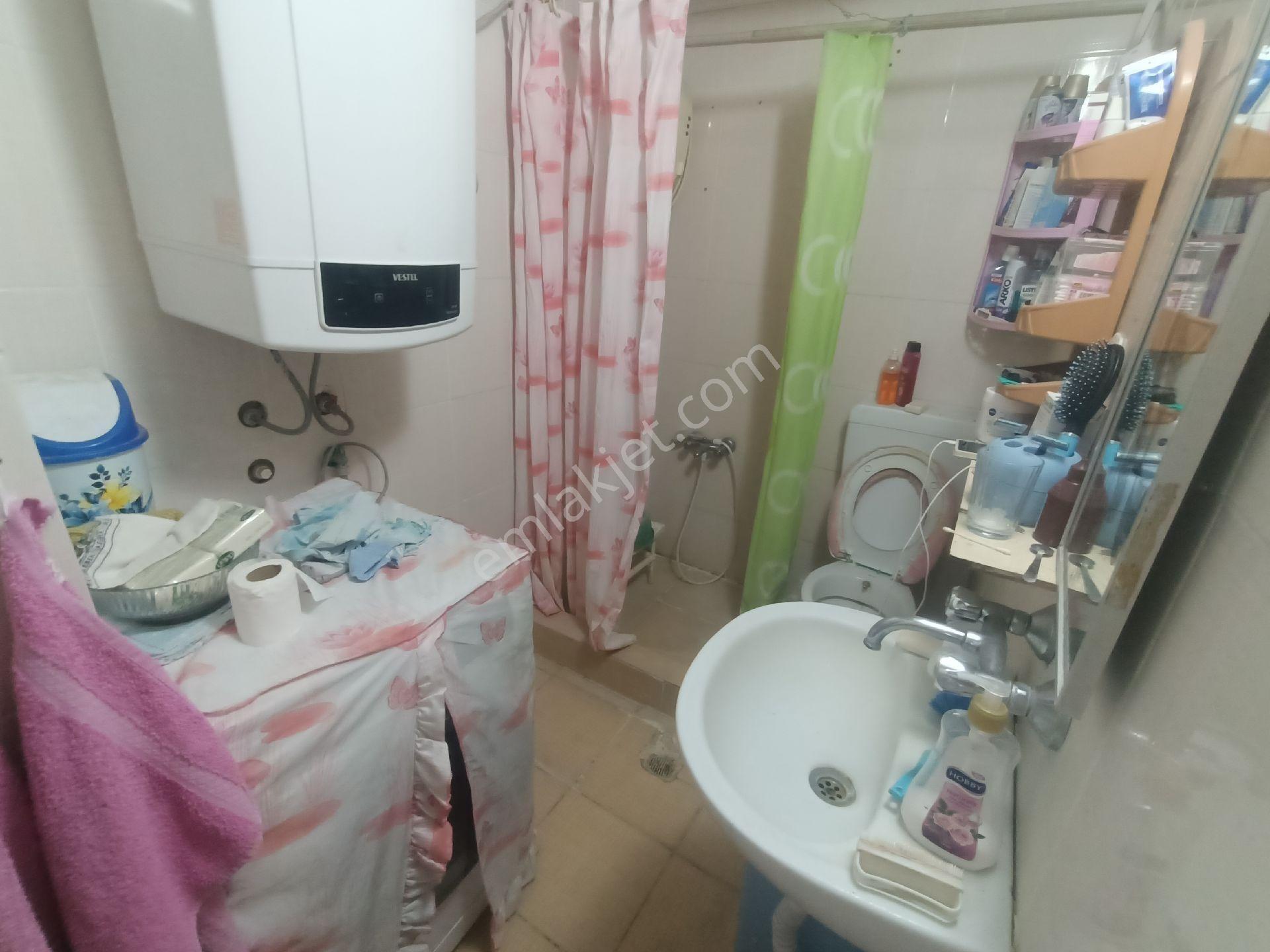 Harmandalı'da Satılık 3+1 Köşe Daire, Site İçinde, Çift Balkonlu - Görsel 6