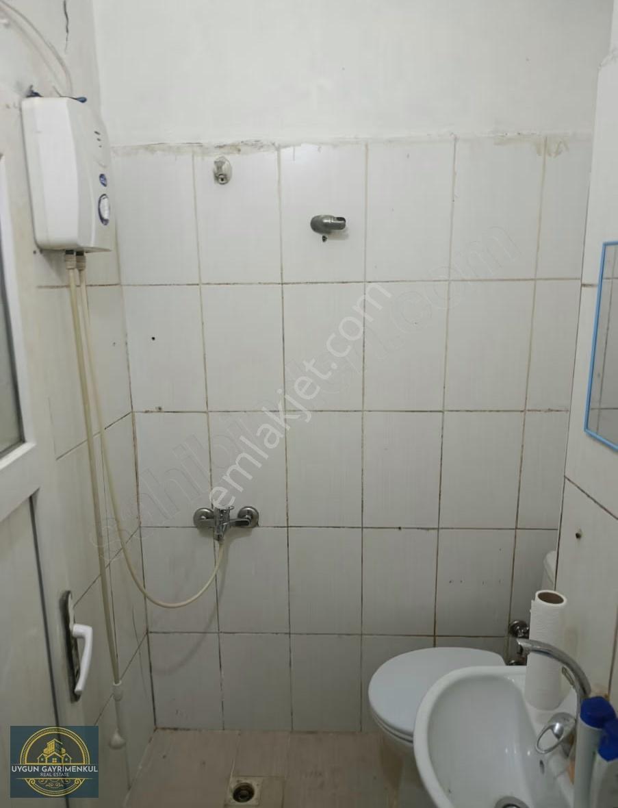 Bayrampaşada Öğrenci, Bekar, Aileye Boş Kiralık 1+1 Daire - Görsel 9