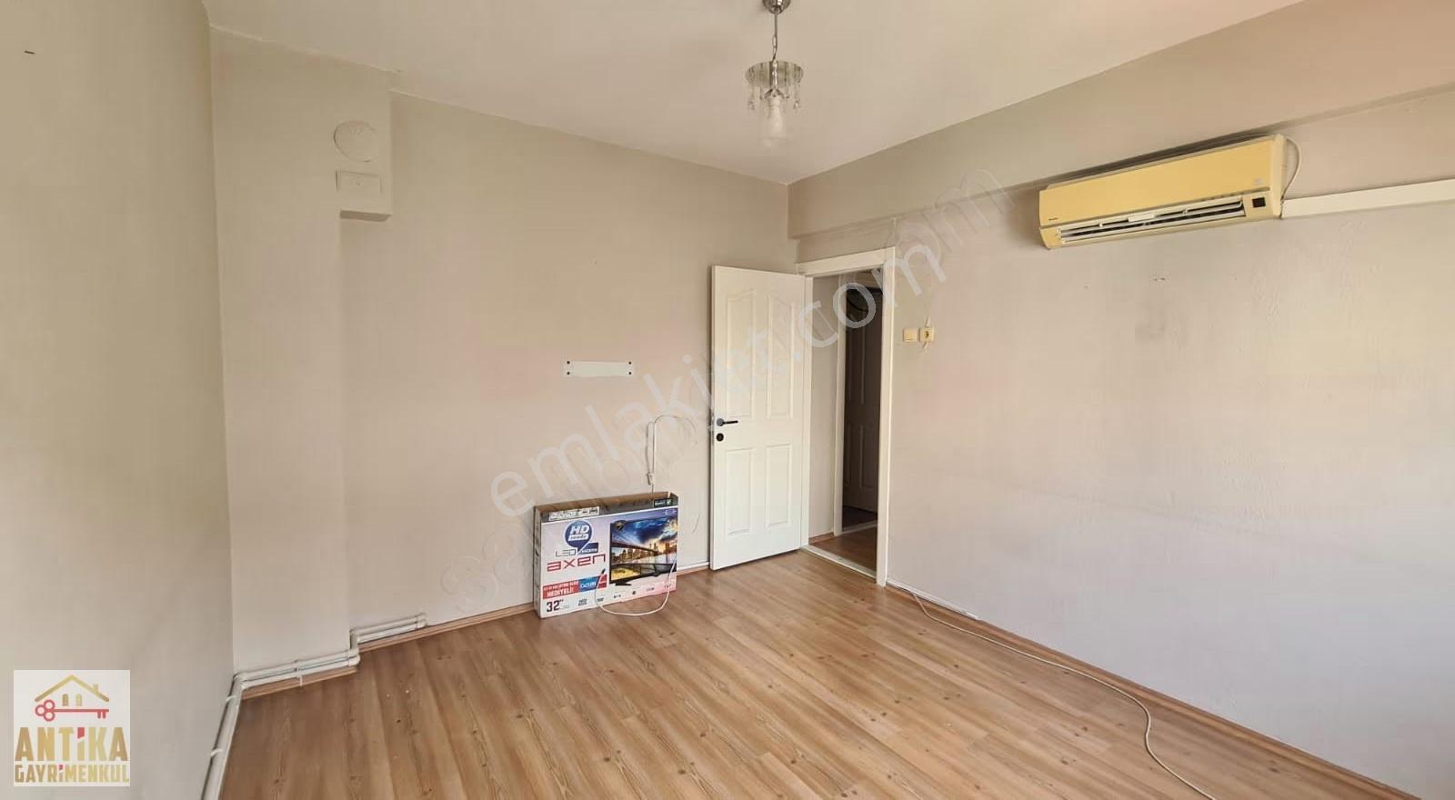 Antika'dan Salı Pazarı Civarı Arakat Doğalgazlı Kiralık Daire - Görsel 6