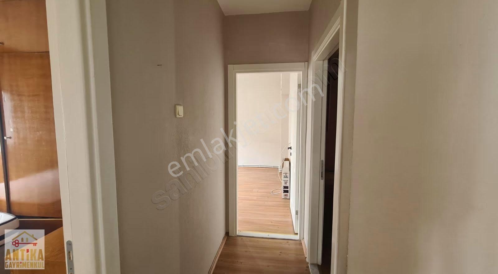 Antika'dan Salı Pazarı Civarı Arakat Doğalgazlı Kiralık Daire - Görsel 4