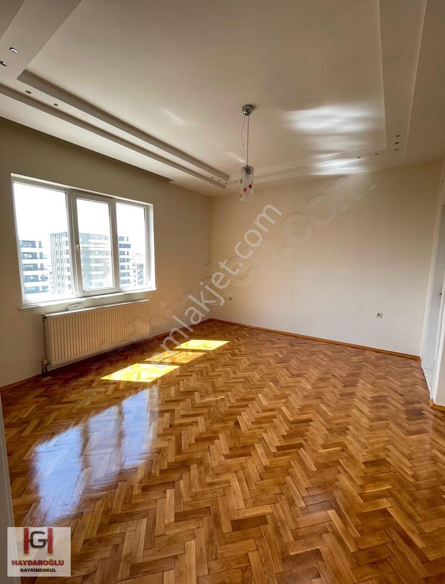 Batıkent Mah'de Merkezi Konumda 5+1 Satılık Dublex Daire - Görsel 18