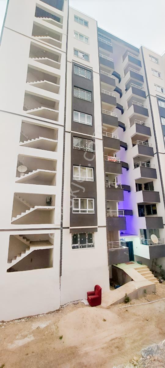 Kuşadası Uydukent'te Fırsat Satılık 2+1 Ara Kat Daire - Görsel 4
