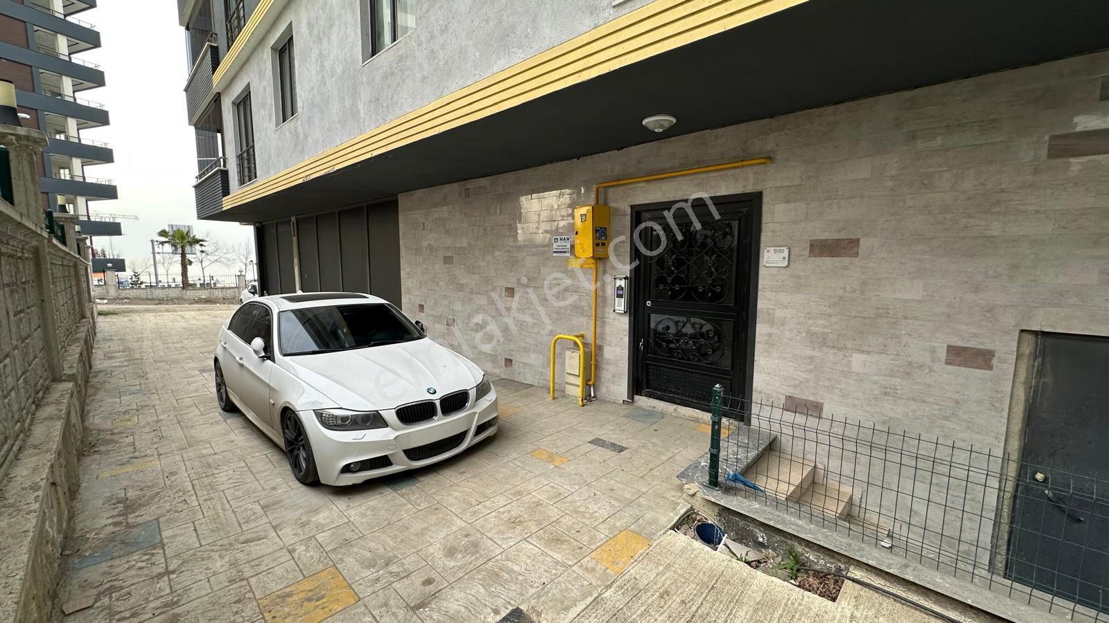 Rte Bulvarına Cephe Deniz Manzaralı Eşyalı 1+1 Kiralık Daire - Görsel 14