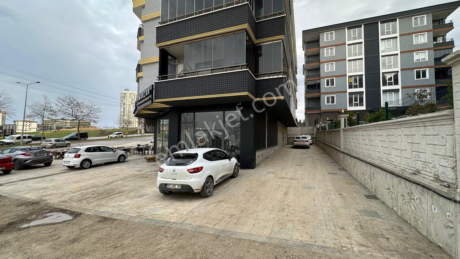 Rte Bulvarına Cephe Deniz Manzaralı Eşyalı 1+1 Kiralık Daire - Görsel 13