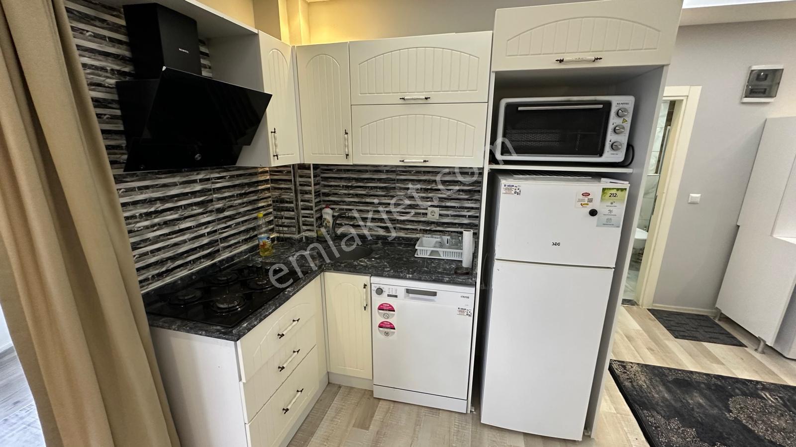 Rte Bulvarına Cephe Deniz Manzaralı Eşyalı 1+1 Kiralık Daire - Görsel 7