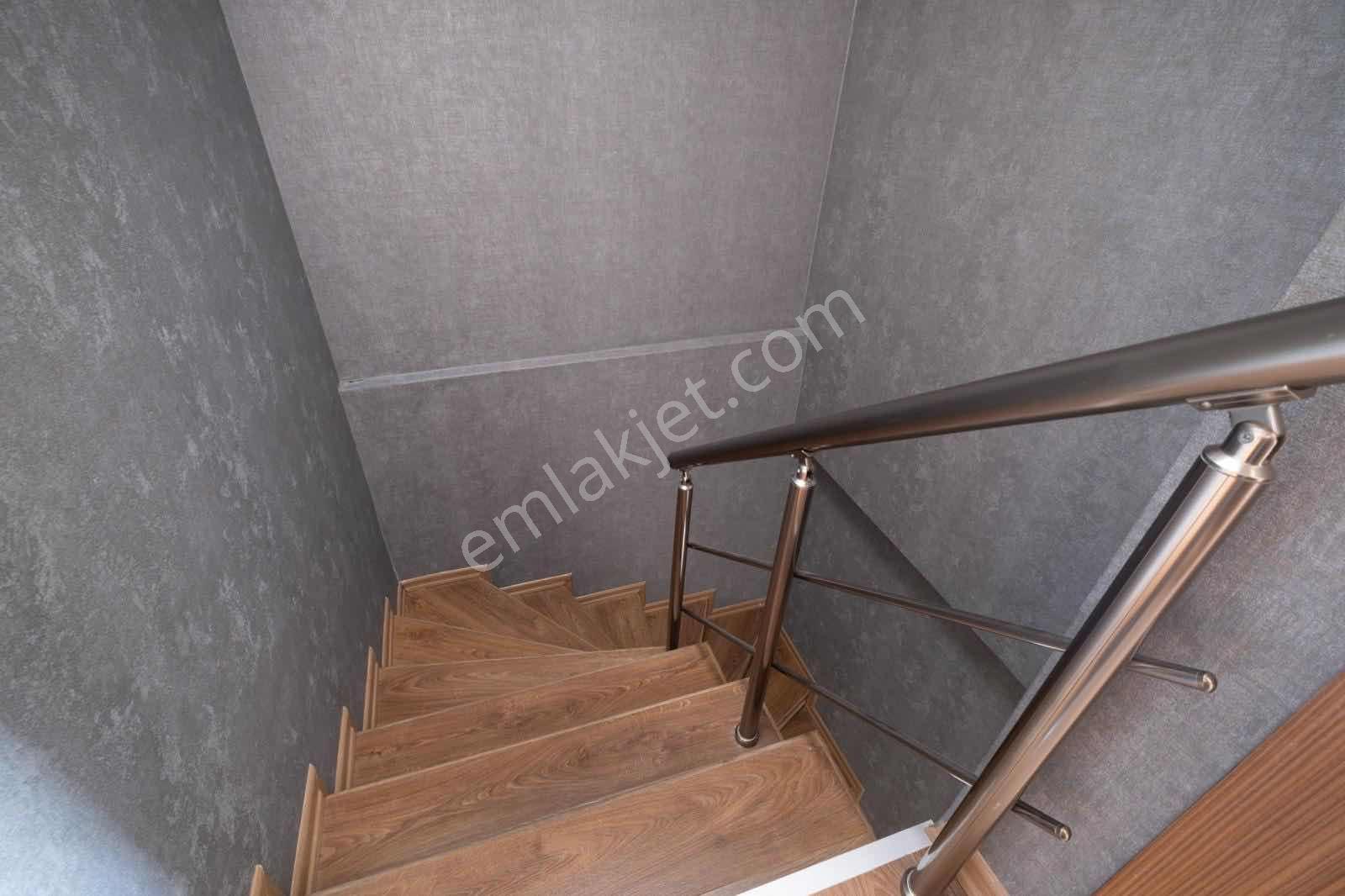 Re/max Advantage Kumova Residence Teraslı 3+1 Daire - Görsel 16