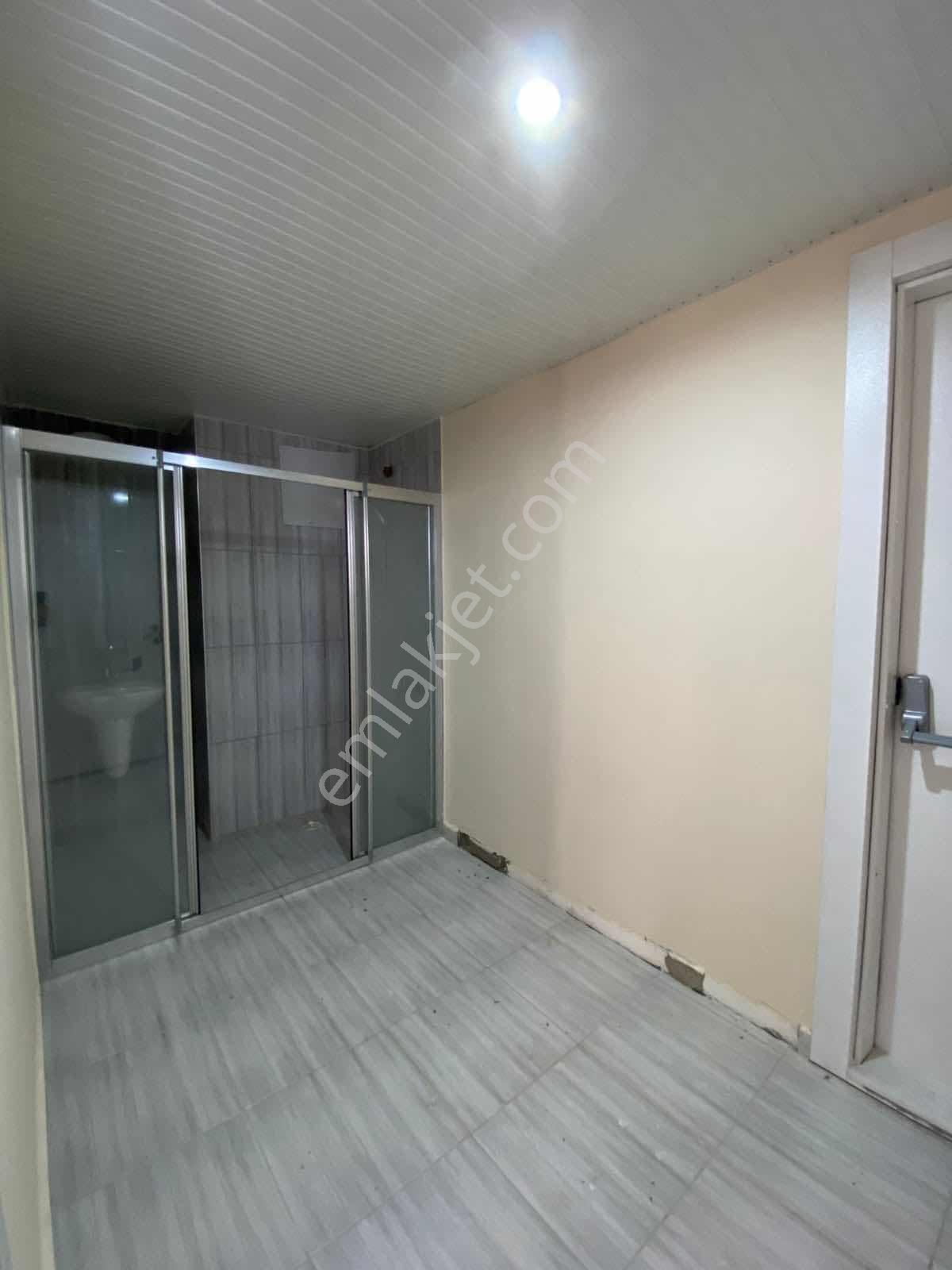 Boynuyoğunda Doğalgaz Kombili 3+1 K.mutfak Kiralık Daire - Görsel 13