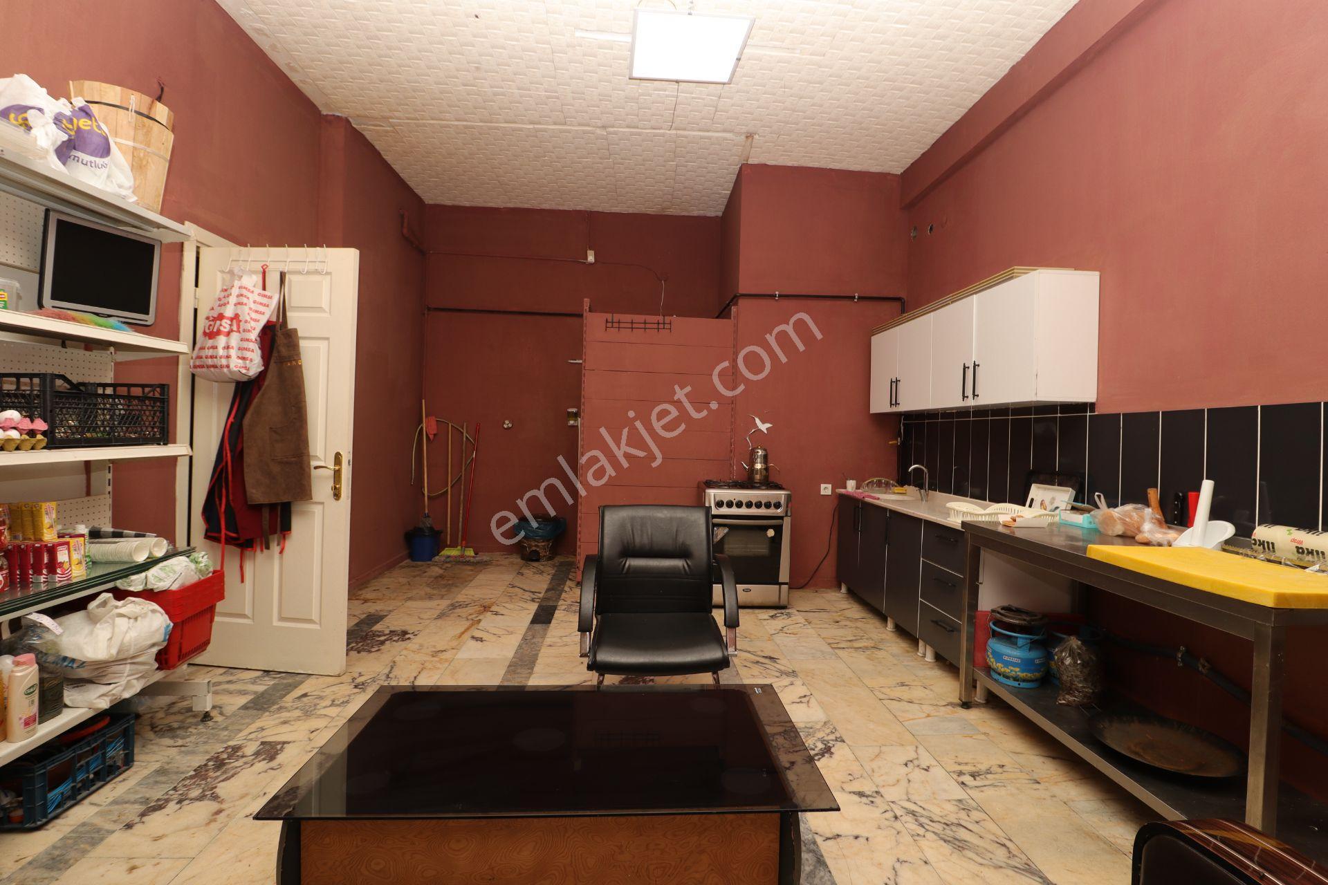 Sincan Selçuklu'da Ön Cephe Cadde Üzeri Satılık 180 M2 Dükkan - Görsel 12