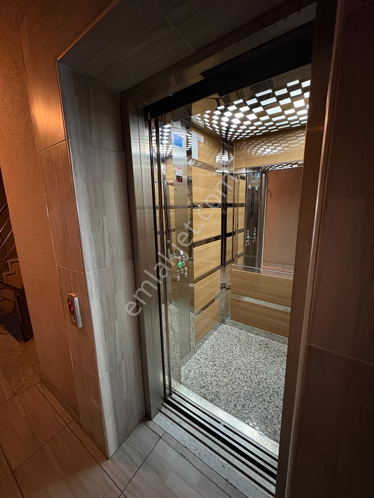 Görüklede Trio'ya 3 Dk 2+1 Arakat Eşyalı Site İçi Kiralık Daire - Görsel 25
