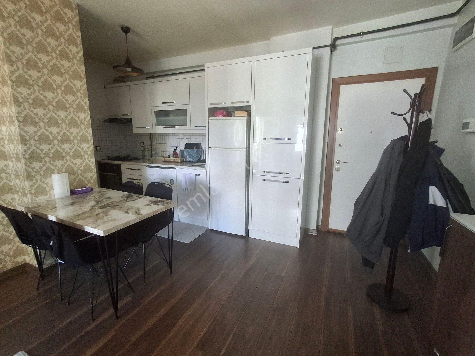 Aksaray Hacılar Harmanı 112 Arkasında Arakat 1+1 Eşyalı Daire - Görsel 11