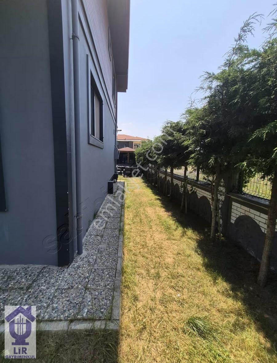Lir Den Önerler De Acil Satılık Müstakil Dubleks Villa - Görsel 16