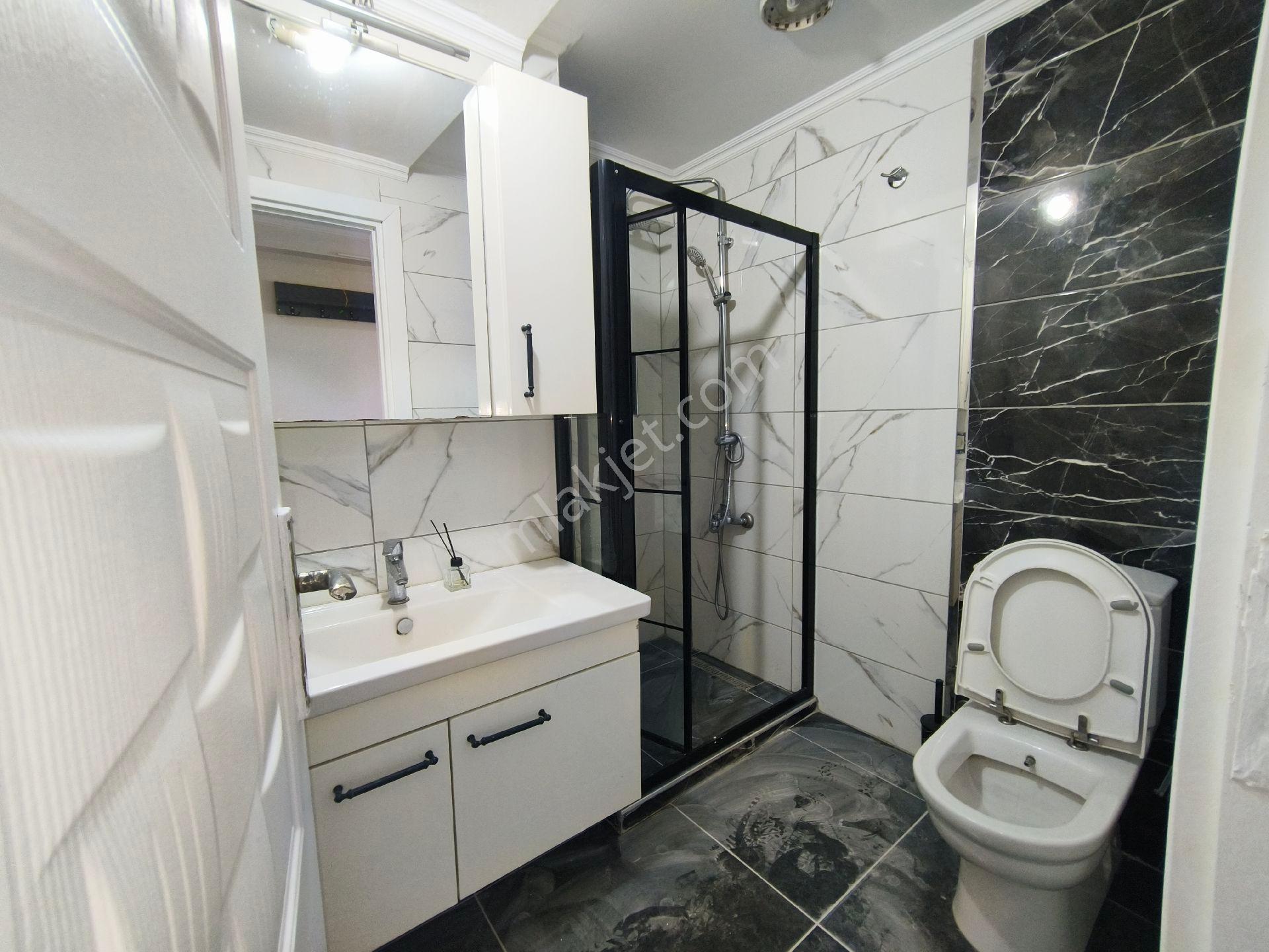 Güneyden Metroya Yakın Karanlık Odasız 2+1.85m2 Ara Kat - Görsel 17