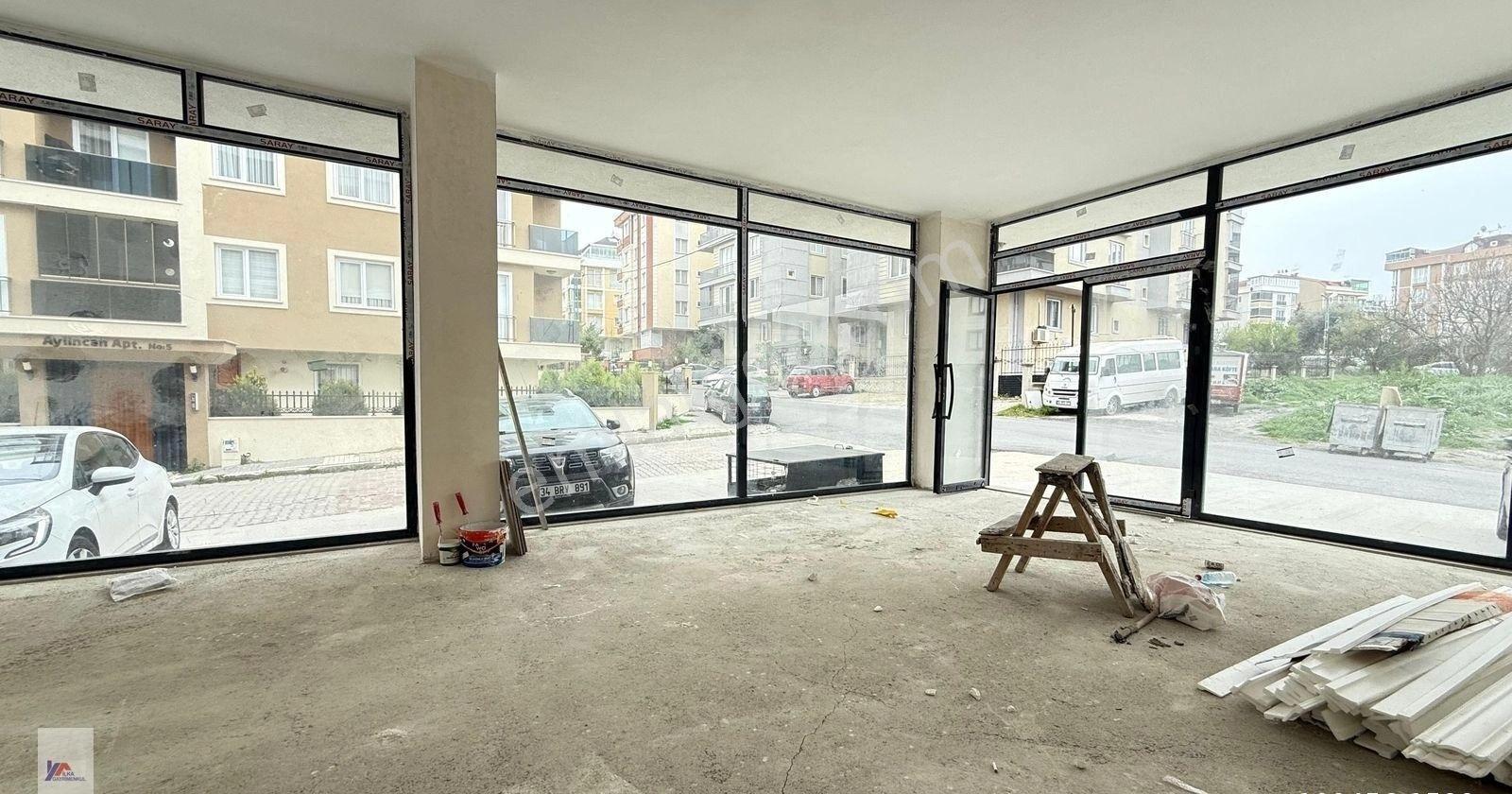 Beylikdüzü Satılık Muhteşem 2 Katlı Kullanışlı Köşe 150m2 Dükkan - Görsel 3