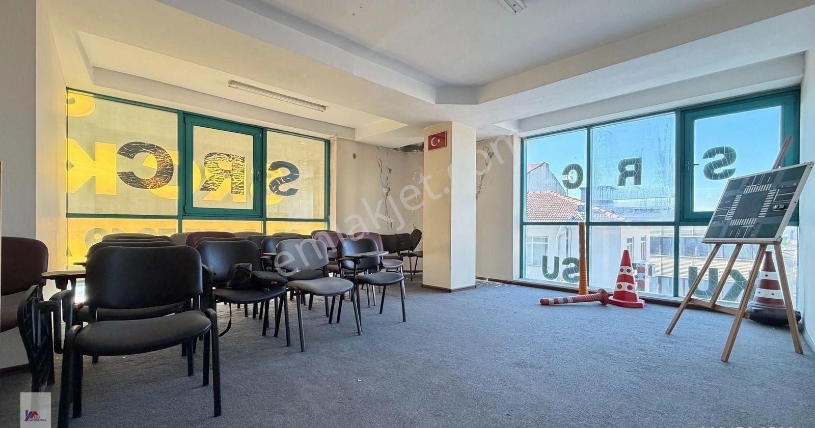 İlka'dan Cadde Üzeri Fırsat Kiralık Tabela Değeri Yüksek Ofis - Görsel 15